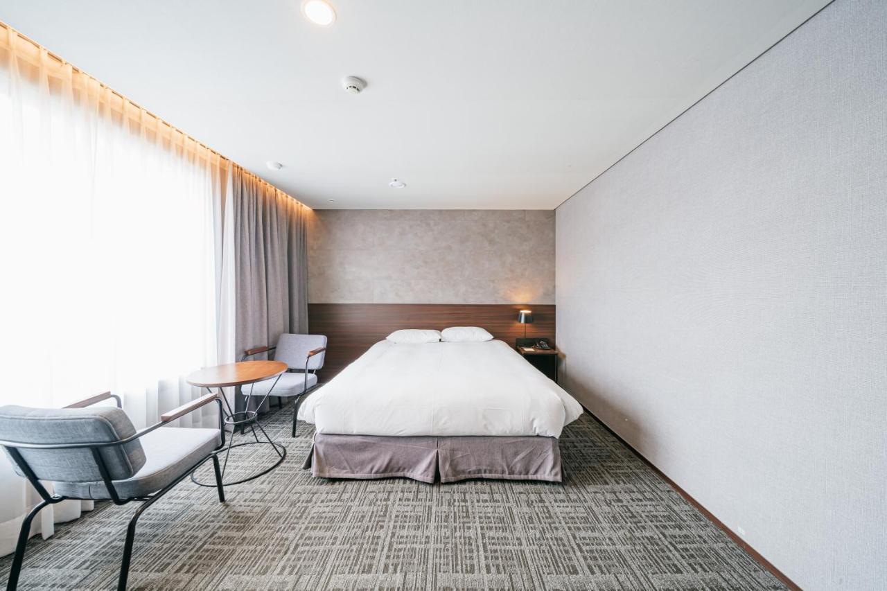 Hotel With City Czedżu Zewnętrze zdjęcie